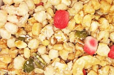 解锁水果燕麦新吃法 健康美味，活力满满